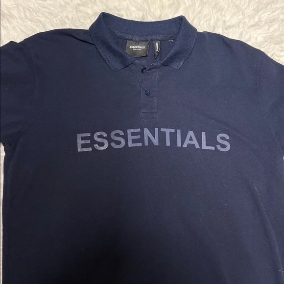 Essentials Polo - Picture 3 of 13